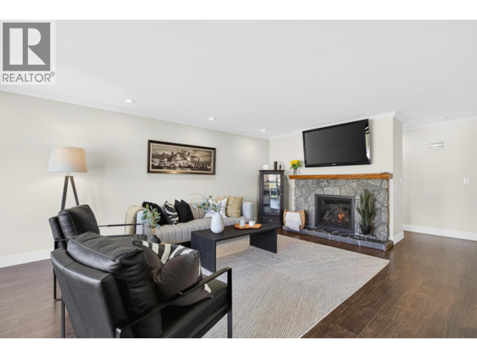 18850 119b Avenue, Pitt Meadows, British Columbia V3Y 1W7 - Photo 8 - R3108592