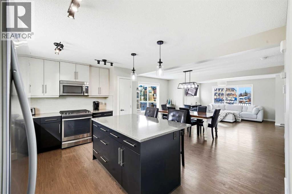 157 Fireside Circle NW, Cochrane, Alberta  T4C 0Z4 - Photo 13 - A2298198