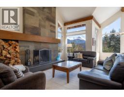 8364 MOUNTAIN VIEW DRIVE, Whistler, British Columbia