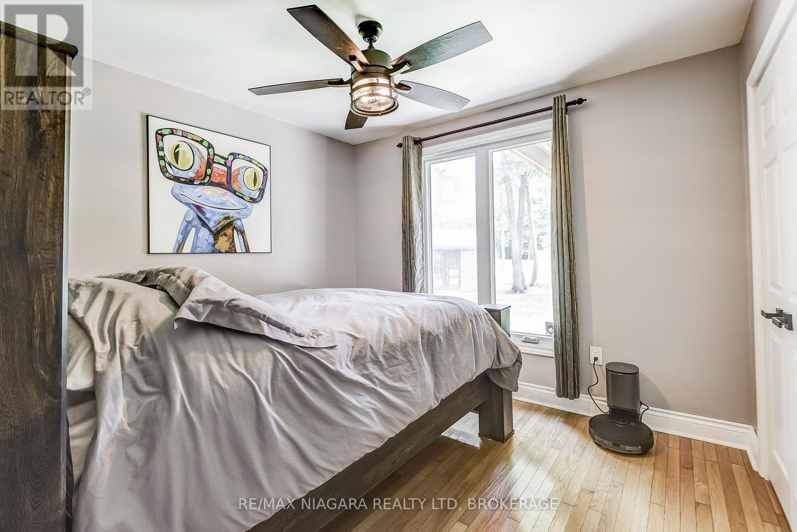 4905 Mapleview Crescent, Port Colborne, Ontario  L0S 1R0 - Photo 21 - X12974130