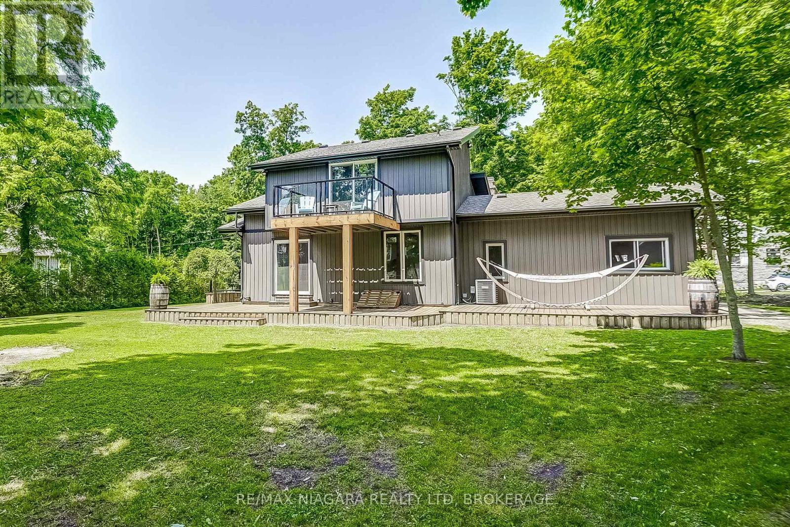 4905 Mapleview Crescent, Port Colborne, Ontario  L0S 1R0 - Photo 32 - X12974130