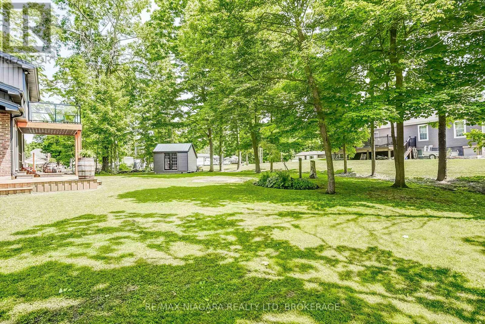 4905 Mapleview Crescent, Port Colborne, Ontario  L0S 1R0 - Photo 35 - X12974130