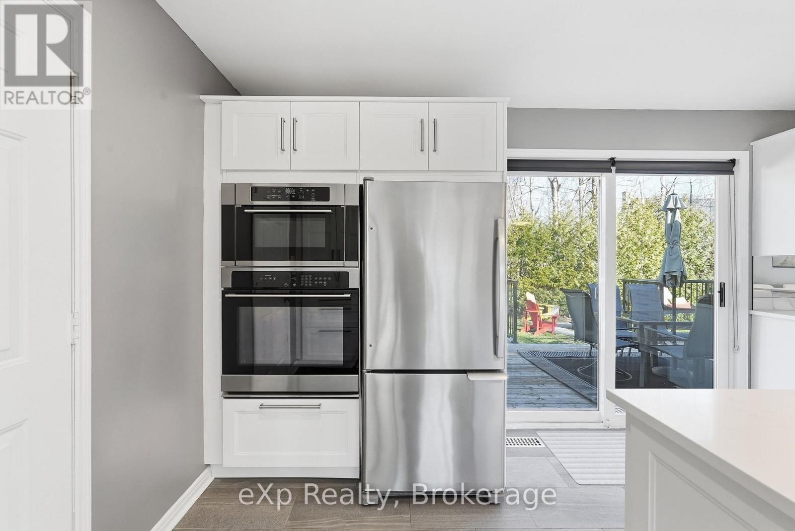 90 Mapleport Crescent, South Bruce Peninsula, Ontario  N0H 2G0 - Photo 21 - X12974064