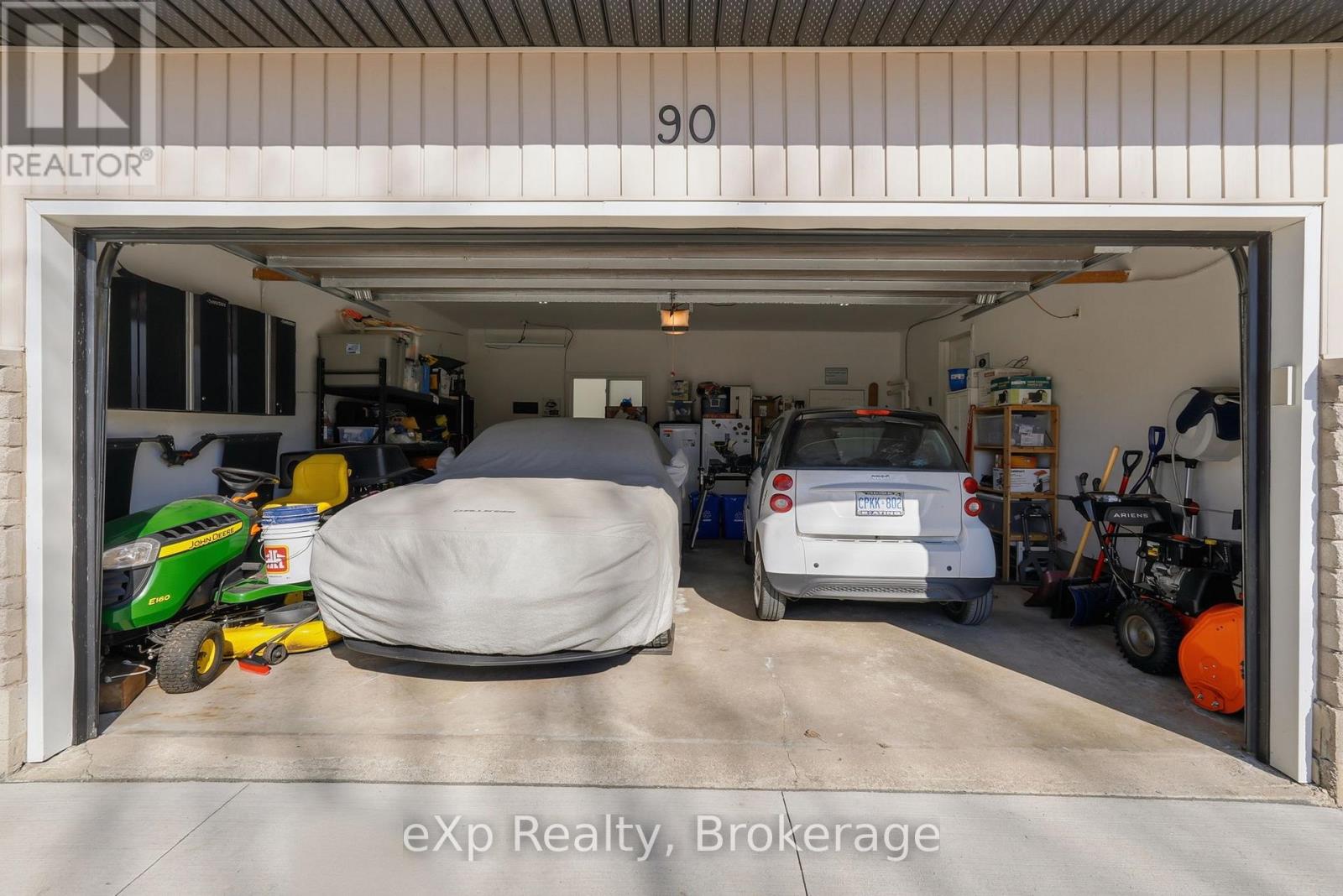 90 Mapleport Crescent, South Bruce Peninsula, Ontario  N0H 2G0 - Photo 34 - X12974064