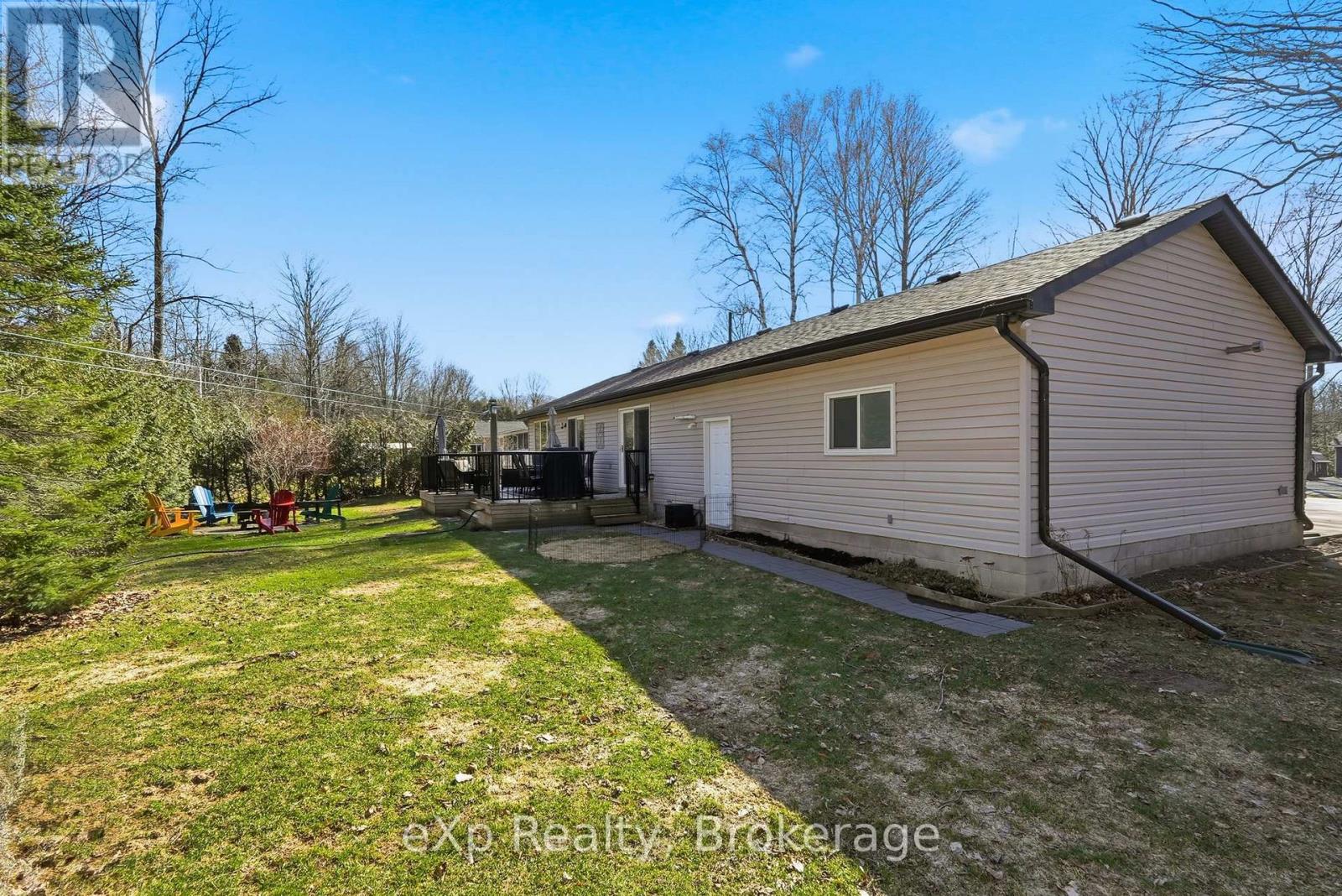 90 Mapleport Crescent, South Bruce Peninsula, Ontario  N0H 2G0 - Photo 37 - X12974064