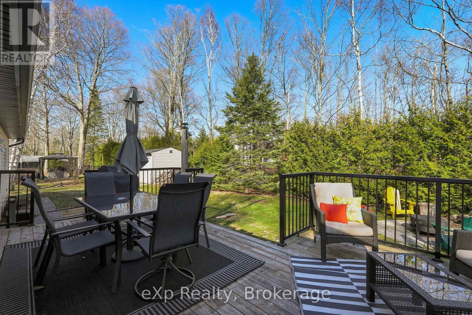 90 Mapleport Crescent, South Bruce Peninsula, Ontario  N0H 2G0 - Photo 43 - X12974064