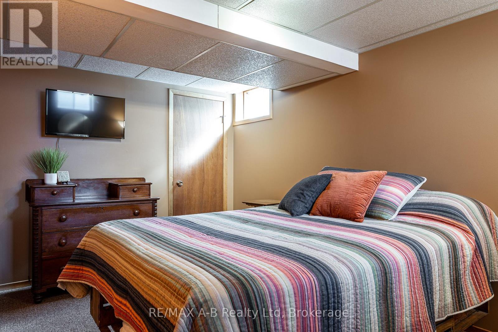 35 Sparling Crescent, St. Marys, Ontario  N4X 0A6 - Photo 29 - X12974138