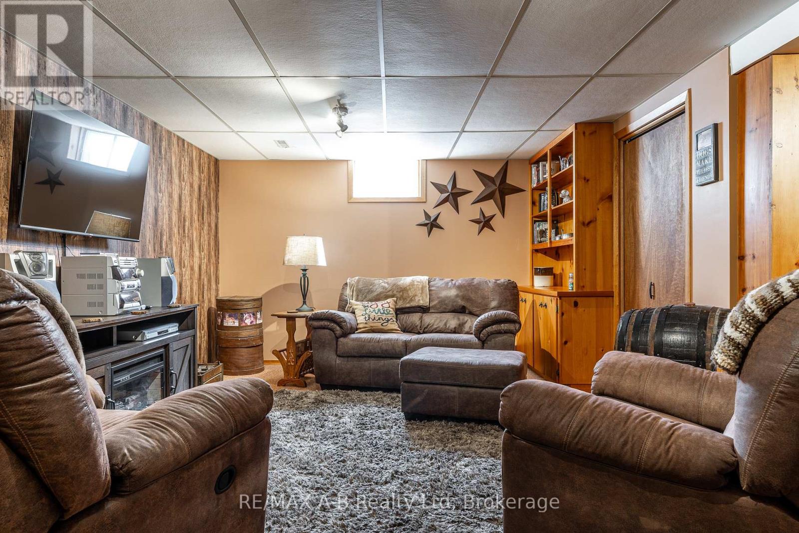 35 Sparling Crescent, St. Marys, Ontario  N4X 0A6 - Photo 31 - X12974138