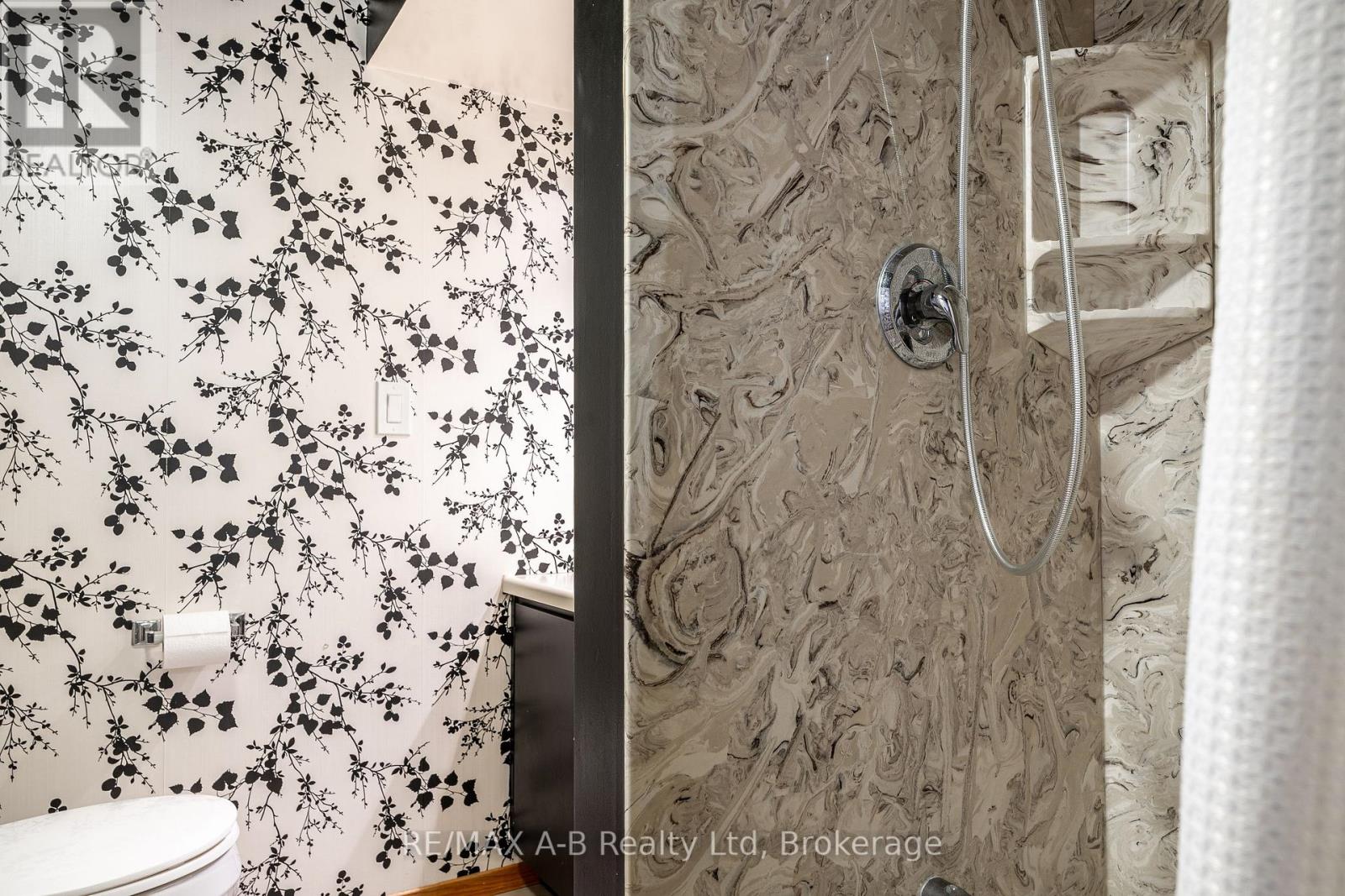 35 Sparling Crescent, St. Marys, Ontario  N4X 0A6 - Photo 35 - X12974138