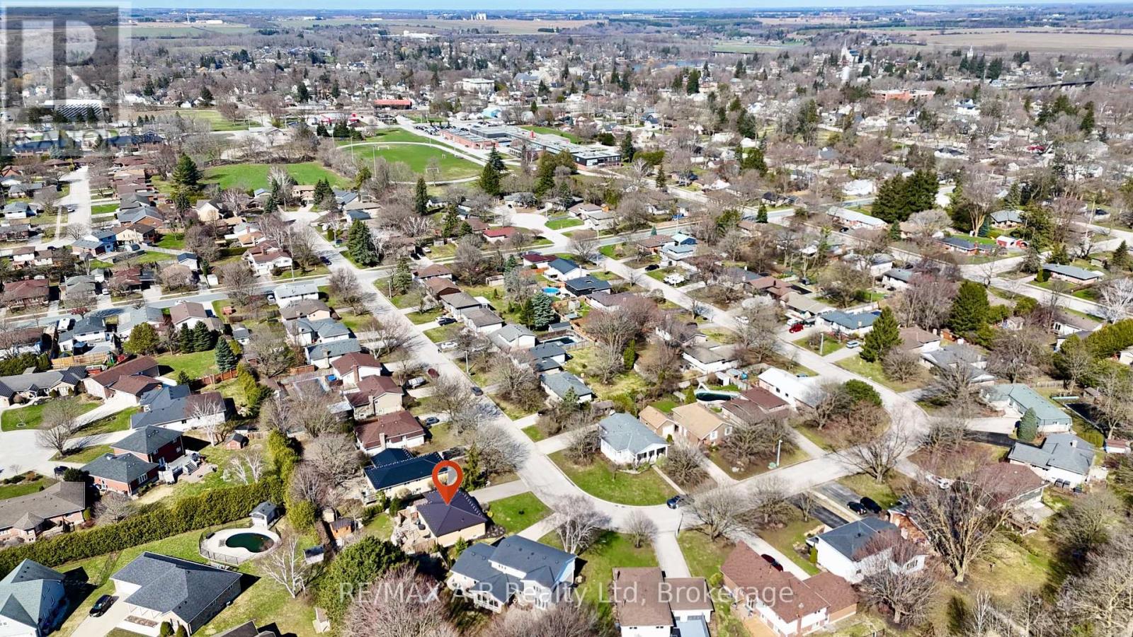 35 Sparling Crescent, St. Marys, Ontario  N4X 0A6 - Photo 48 - X12974138