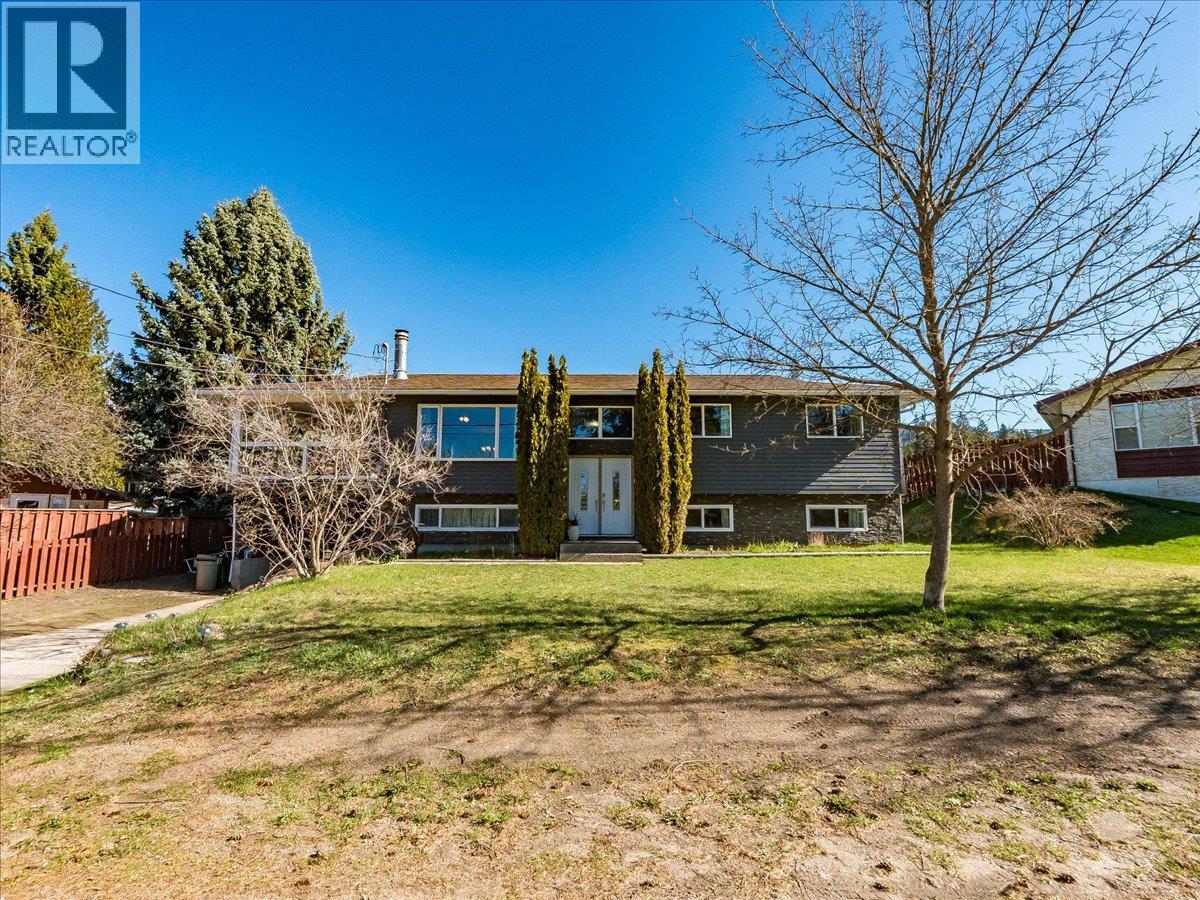 86 BLUEBIRD Road, Fruitvale, British Columbia