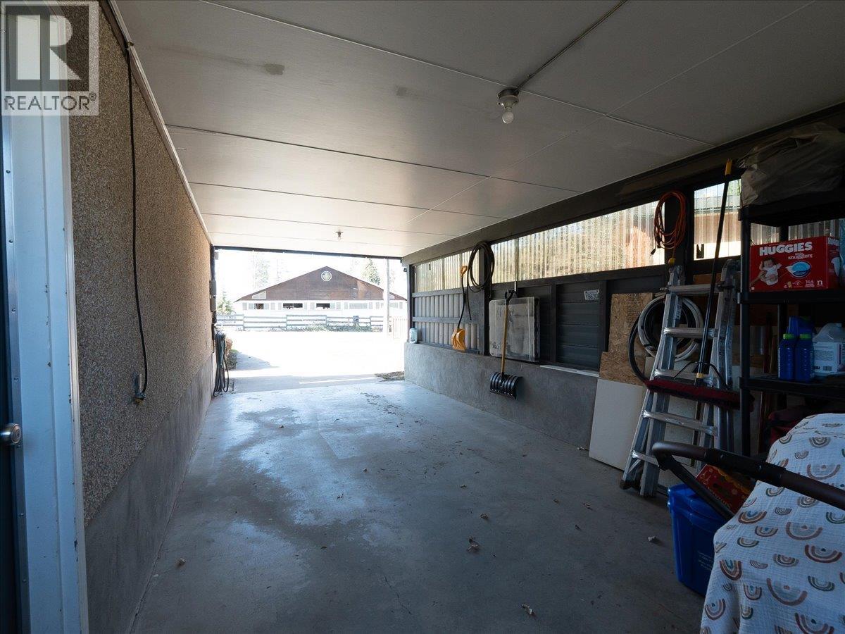 86 Bluebird Road, Fruitvale, British Columbia  V0G 1L1 - Photo 59 - 10382394