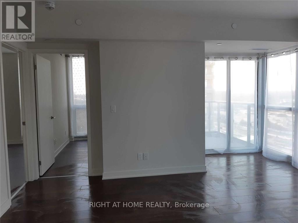 1602 - 2 Sonic Way, Toronto, Ontario  M3C 0P2 - Photo 5 - C12974154