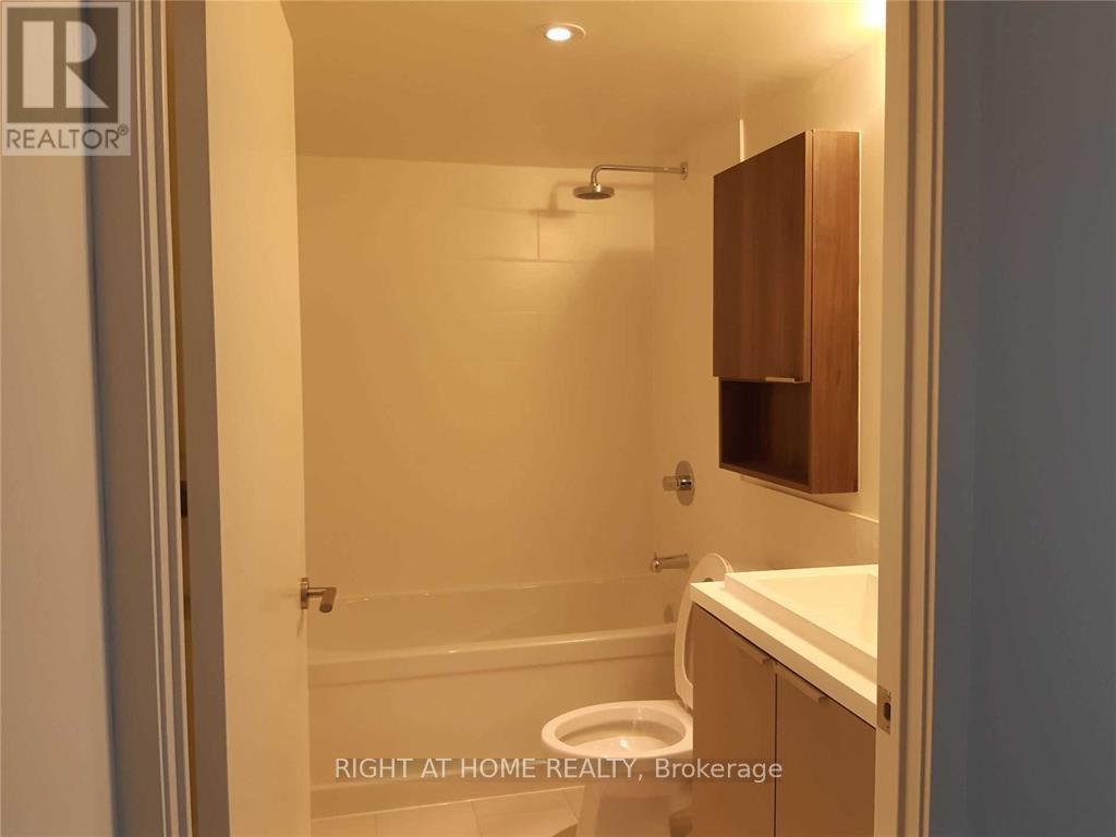 1602 - 2 Sonic Way, Toronto, Ontario  M3C 0P2 - Photo 8 - C12974154