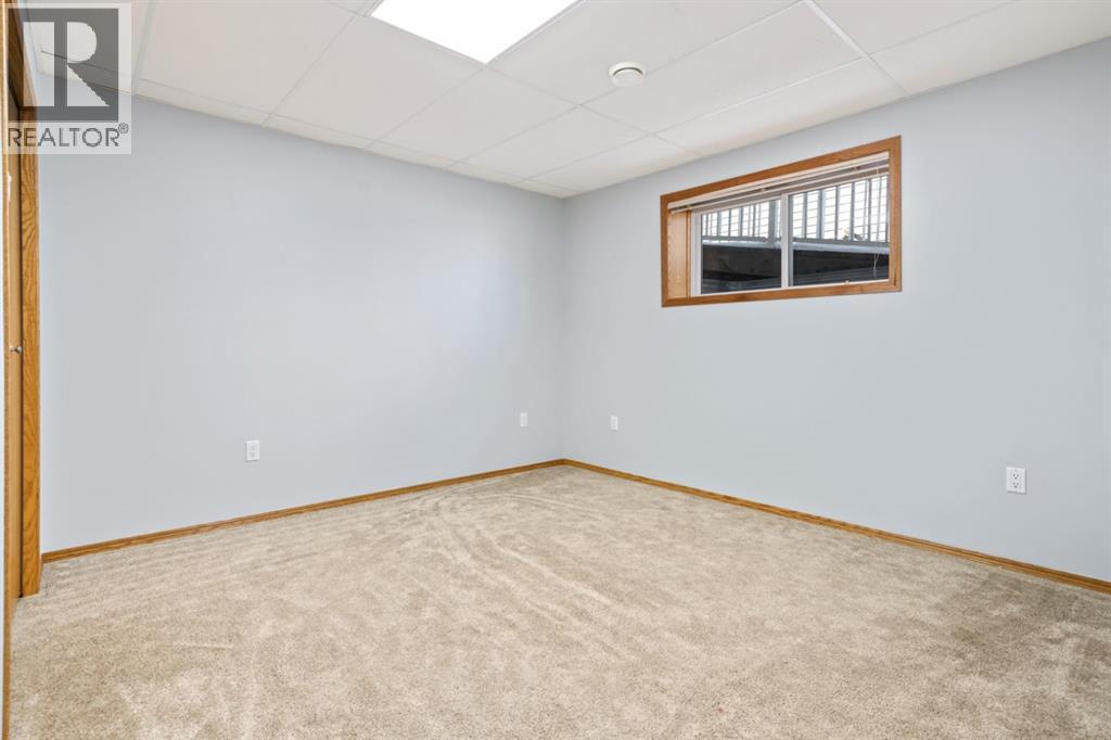 7601 41 Avenue, Camrose, Alberta  T4V 4C7 - Photo 29 - A2285531