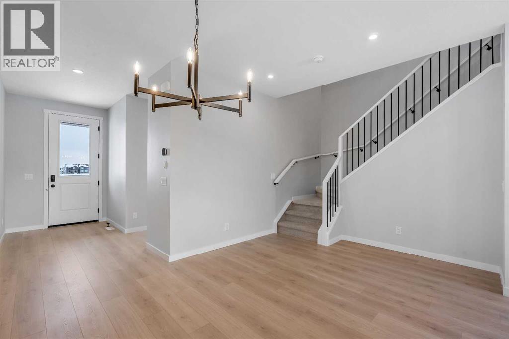 1277 Creekview Drive Sw, Calgary, Alberta  T2X 4Y1 - Photo 8 - A2271942