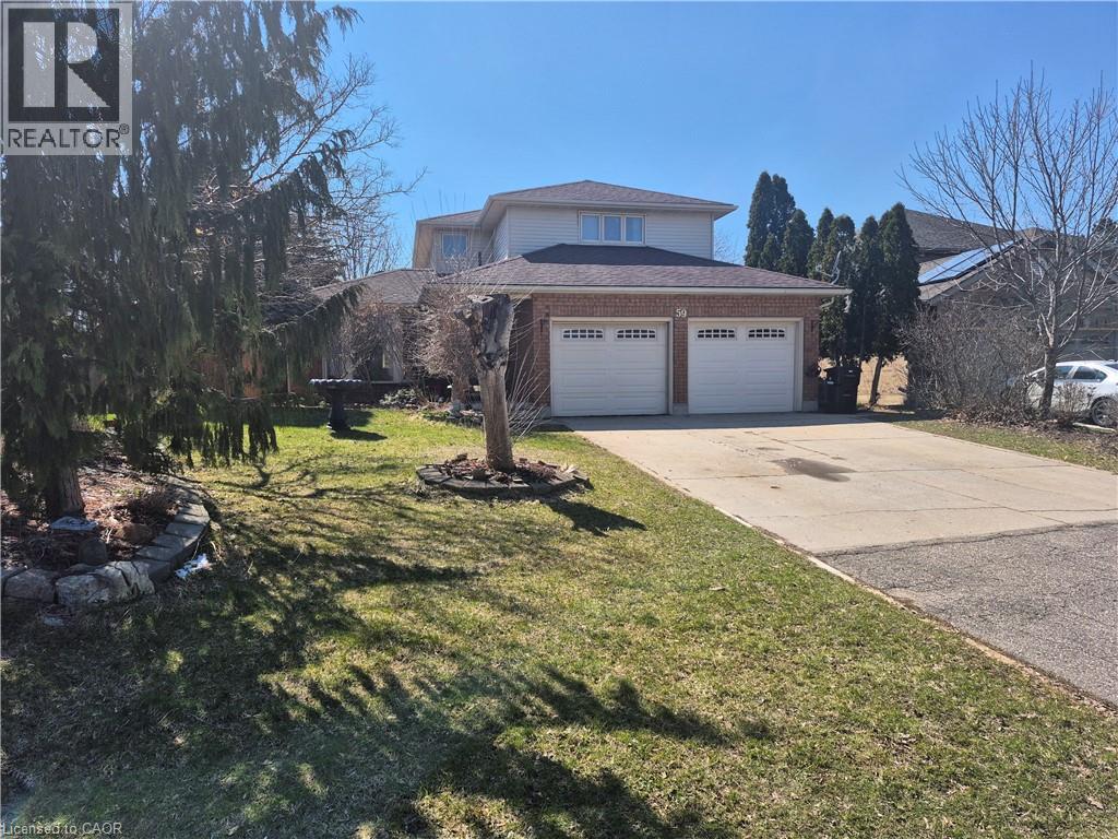 59 Matthew Street E, Kitchener, Ontario  N2B 3B2 - Photo 2 - 40815983