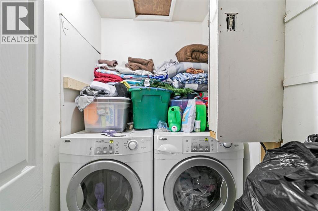 5444 50 Street, Camrose, Alberta  T4V 3A8 - Photo 23 - A2293652