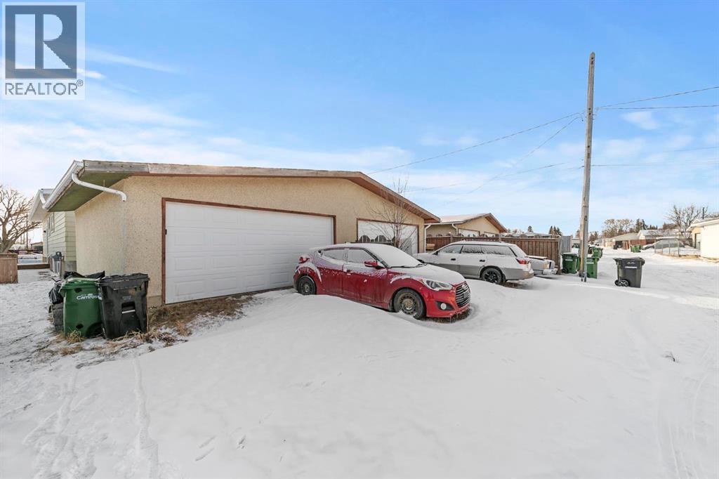 5444 50 Street, Camrose, Alberta  T4V 3A8 - Photo 24 - A2293652