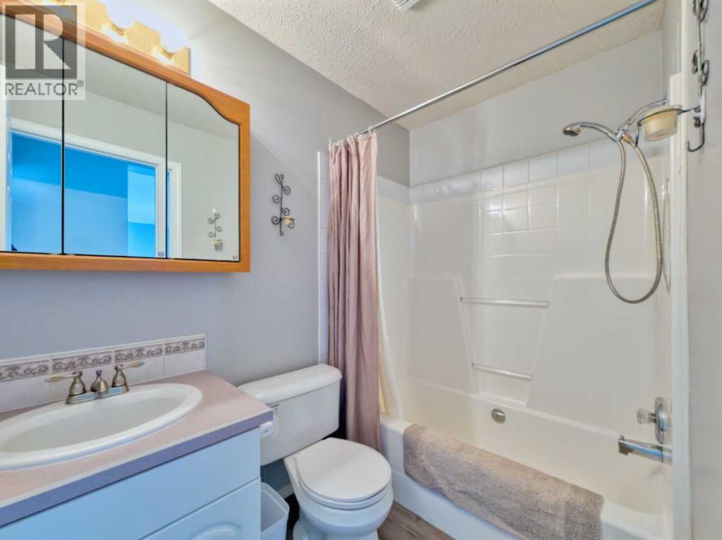 2130 130 Street, Blairmore, Alberta  T0K 0E0 - Photo 25 - A2298905