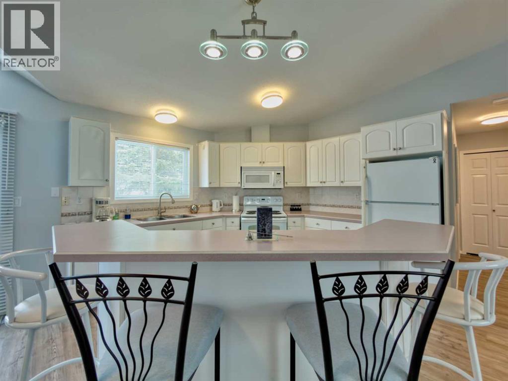 2130 130 Street, Blairmore, Alberta  T0K 0E0 - Photo 8 - A2298905