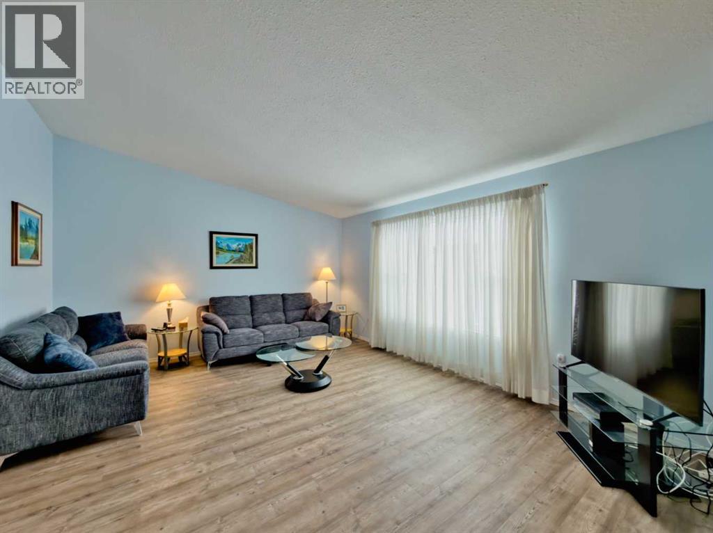 2130 130 Street, Blairmore, Alberta  T0K 0E0 - Photo 4 - A2298905