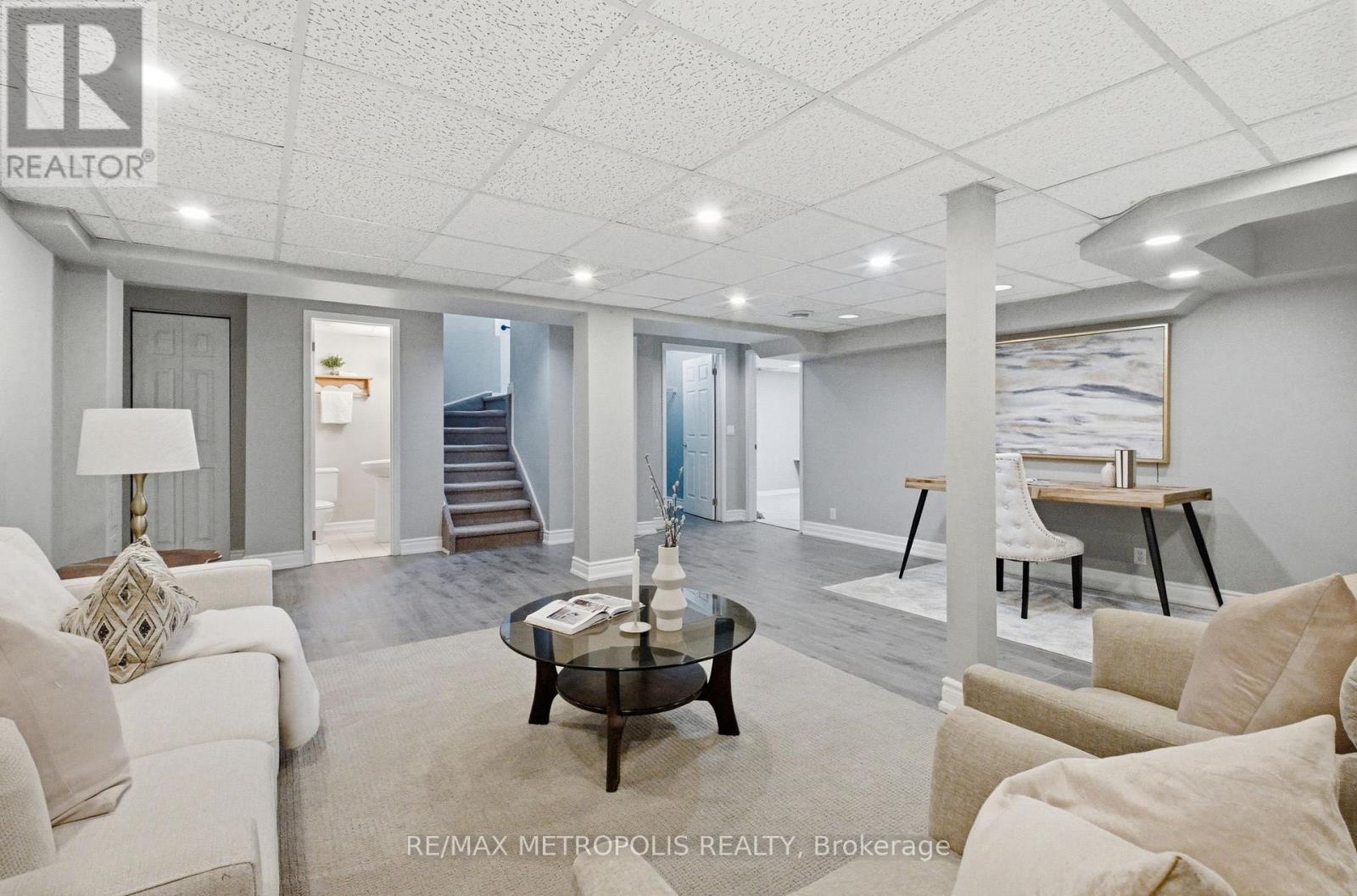 700 Mountjoy Court, Oshawa, Ontario  L1K 1W8 - Photo 21 - E12974098