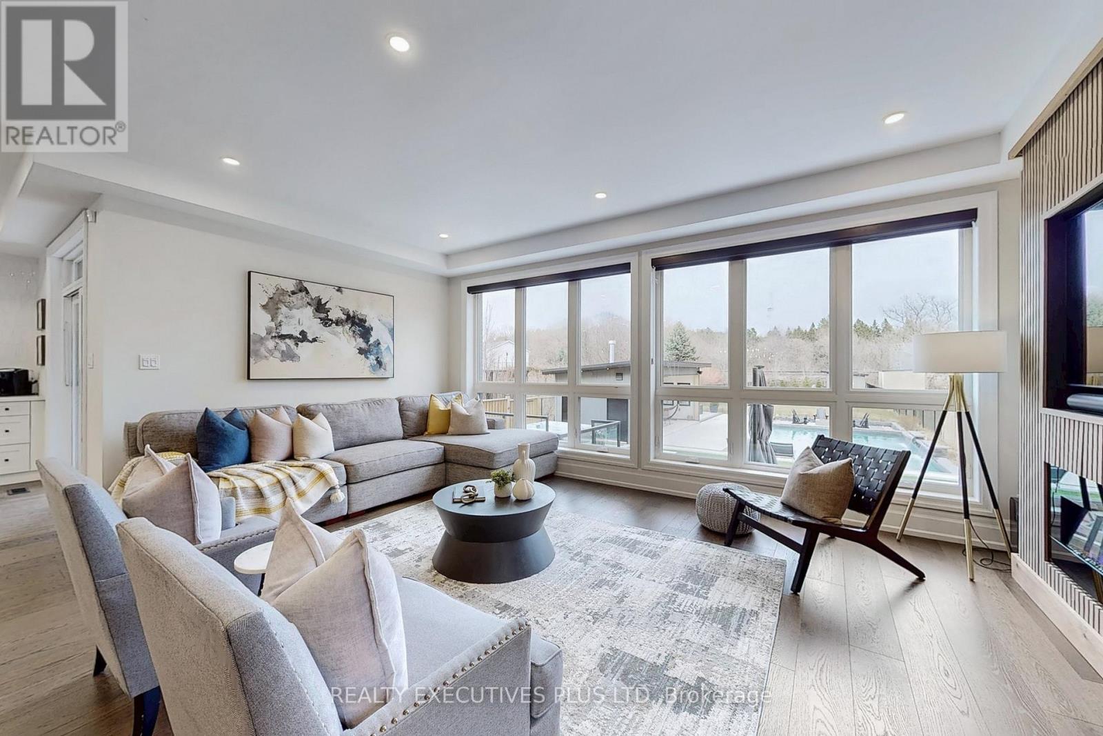 367 Rosebank Road, Pickering, Ontario  L1W 2N3 - Photo 16 - E12974124