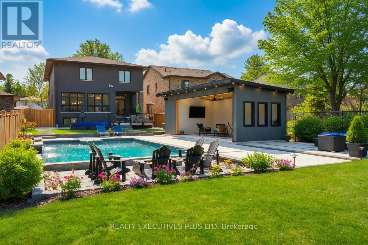 367 Rosebank Road, Pickering, Ontario  L1W 2N3 - Photo 2 - E12974124