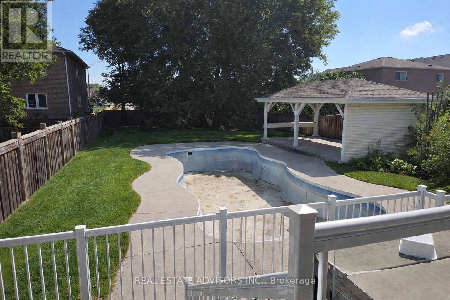 89 Euclid Avenue, Toronto, Ontario  M1C 1J8 - Photo 18 - E12974168