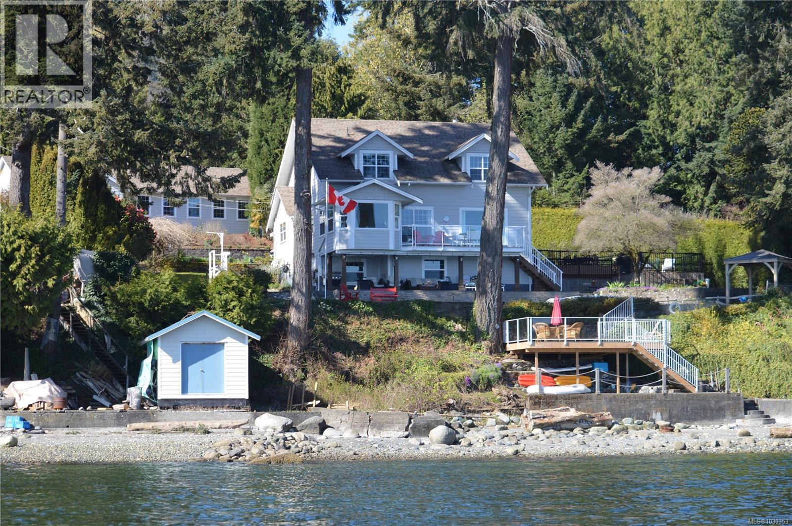 319 Chemainus Rd, Ladysmith, British Columbia