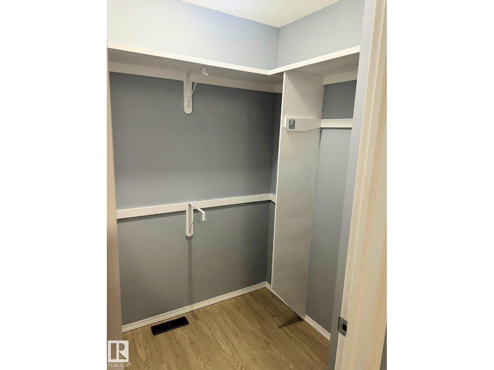 1750 Tomlinson Cm Nw, Edmonton, Alberta  T6R 2W5 - Photo 16 - E4481050