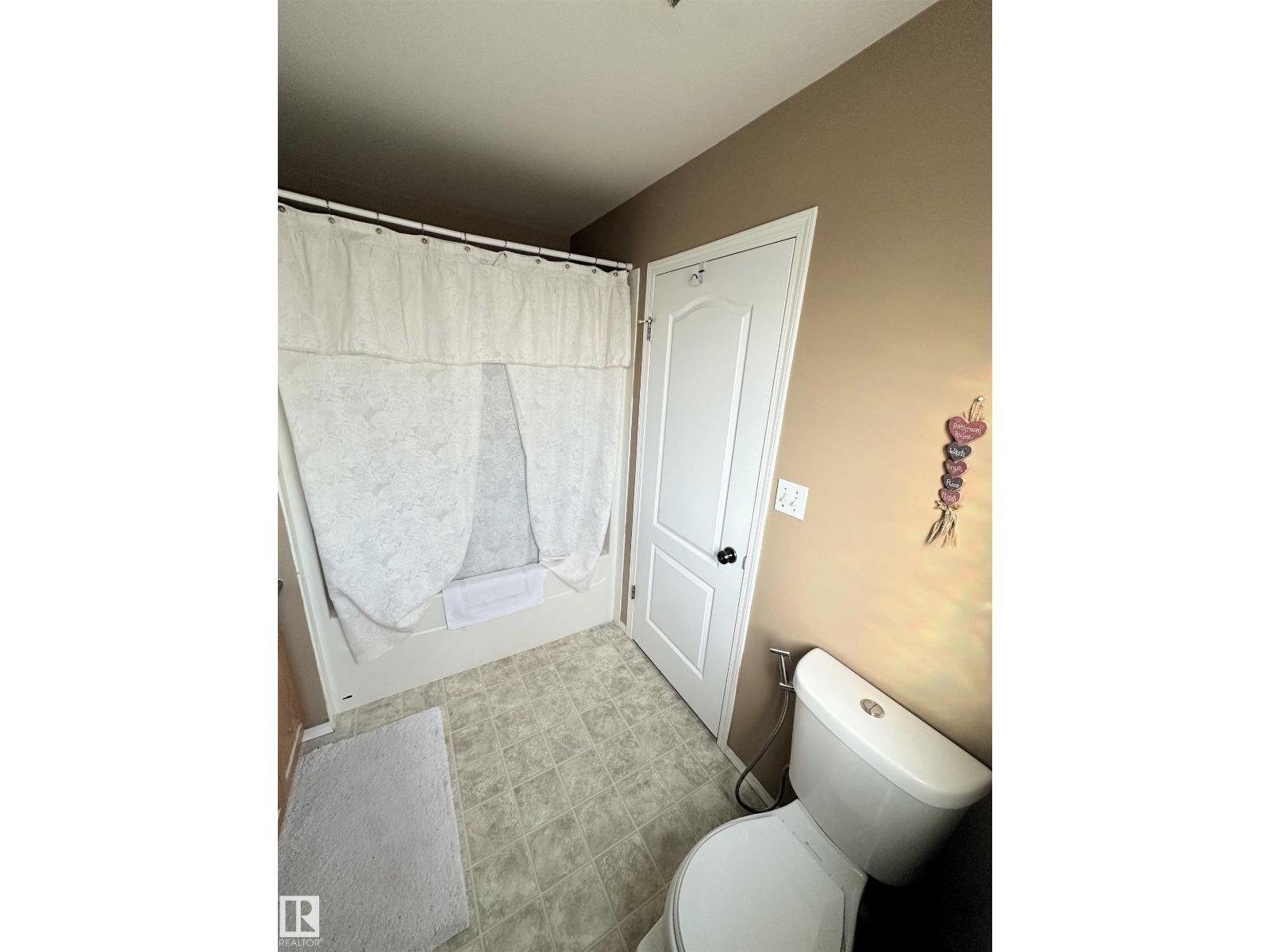 1750 Tomlinson Cm Nw, Edmonton, Alberta  T6R 2W5 - Photo 18 - E4481050