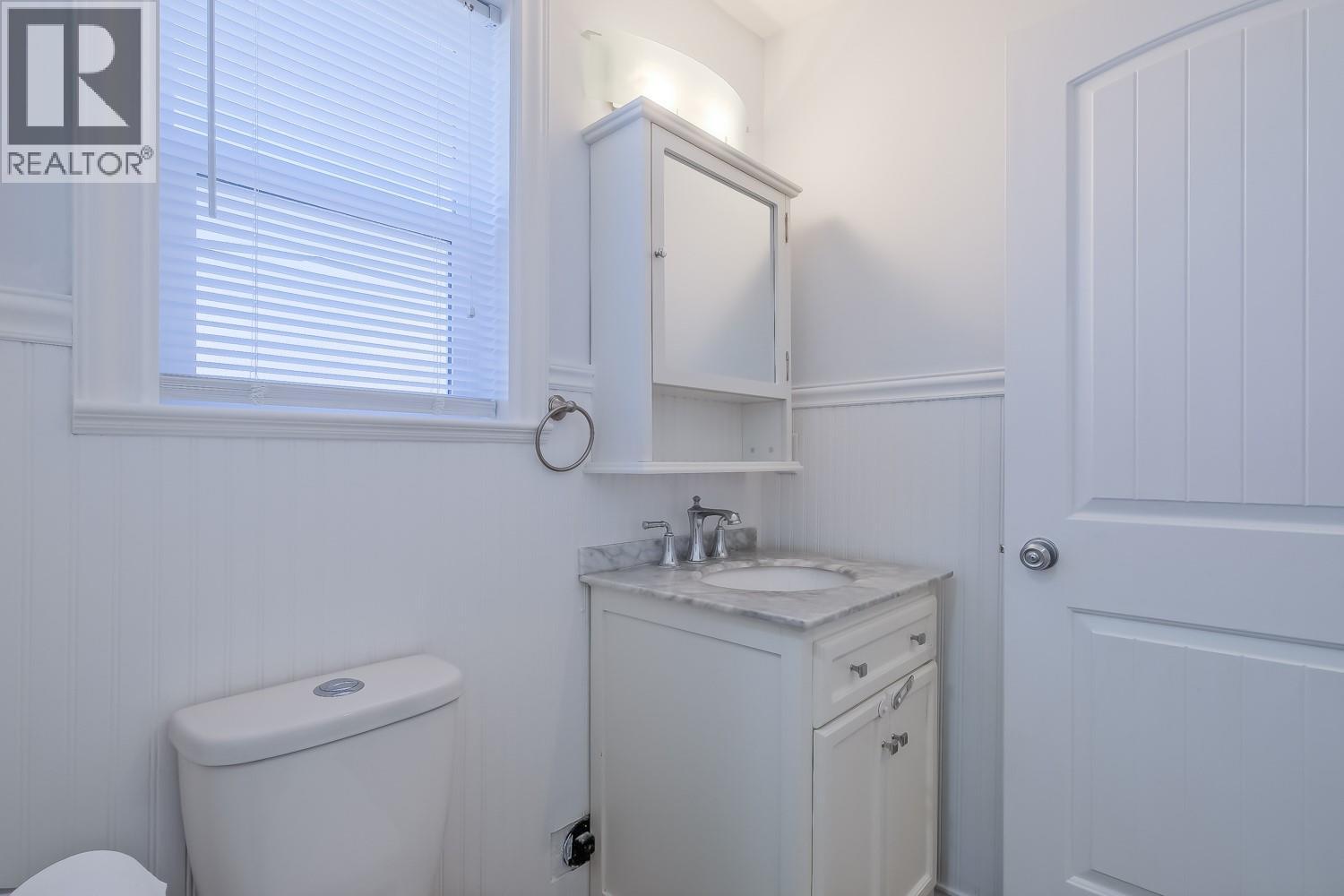 423 Tennis Street Unit# 101 Penticton Photo 25