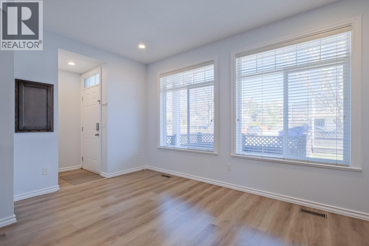 423 Tennis Street Unit# 101 Penticton Photo 5