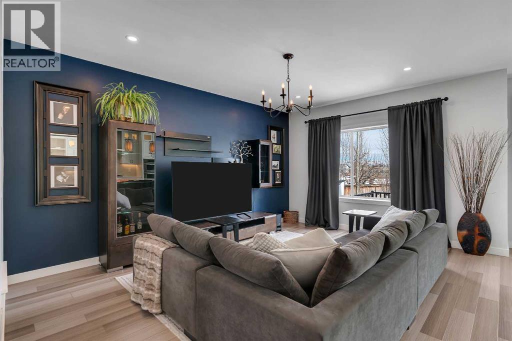 143 Cranfield Circle Se, Calgary, Alberta  T3M 1H1 - Photo 5 - A2296371