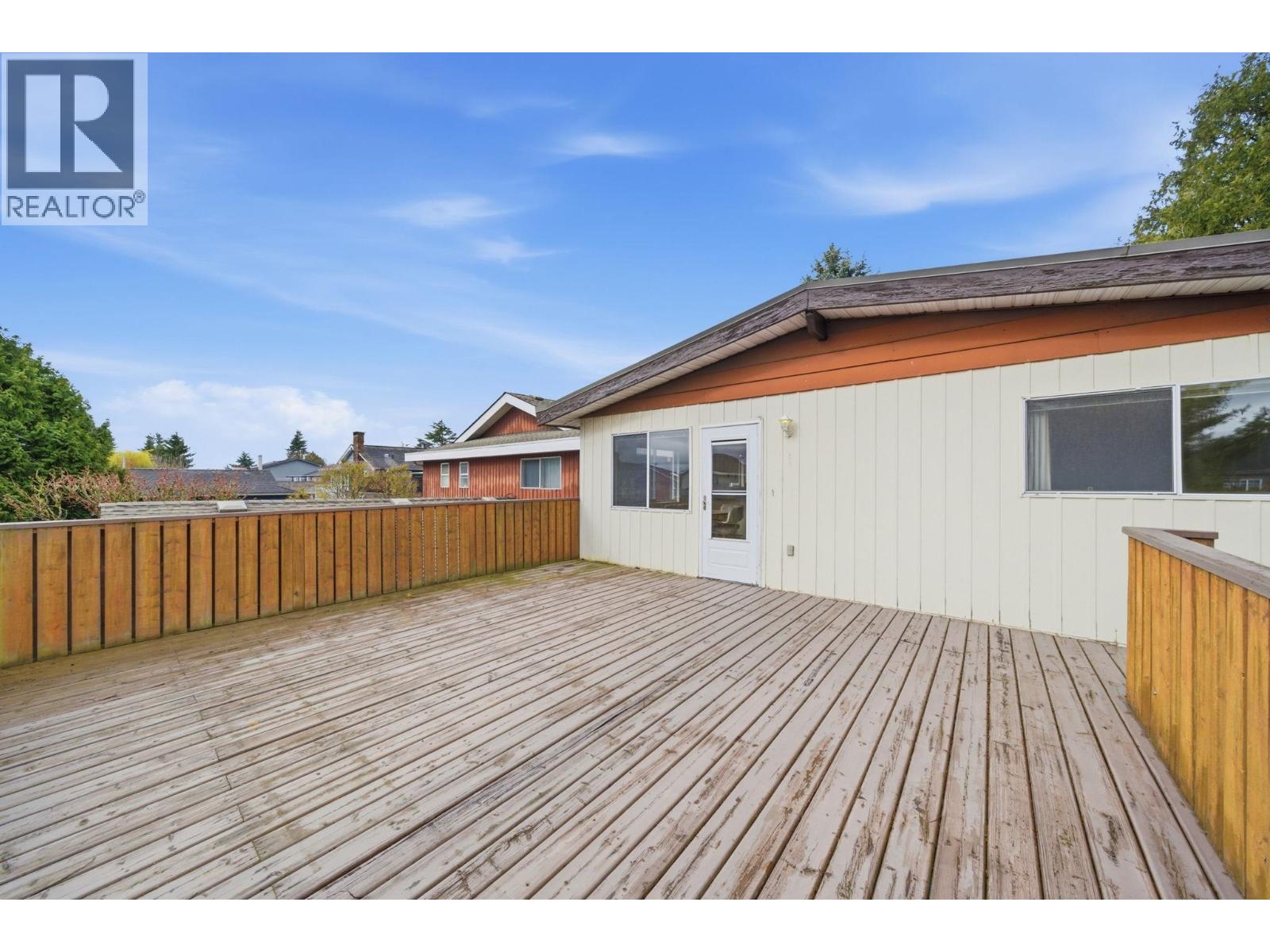 10600 Seamount Road, Richmond, British Columbia  V7A 4P6 - Photo 16 - R3108845