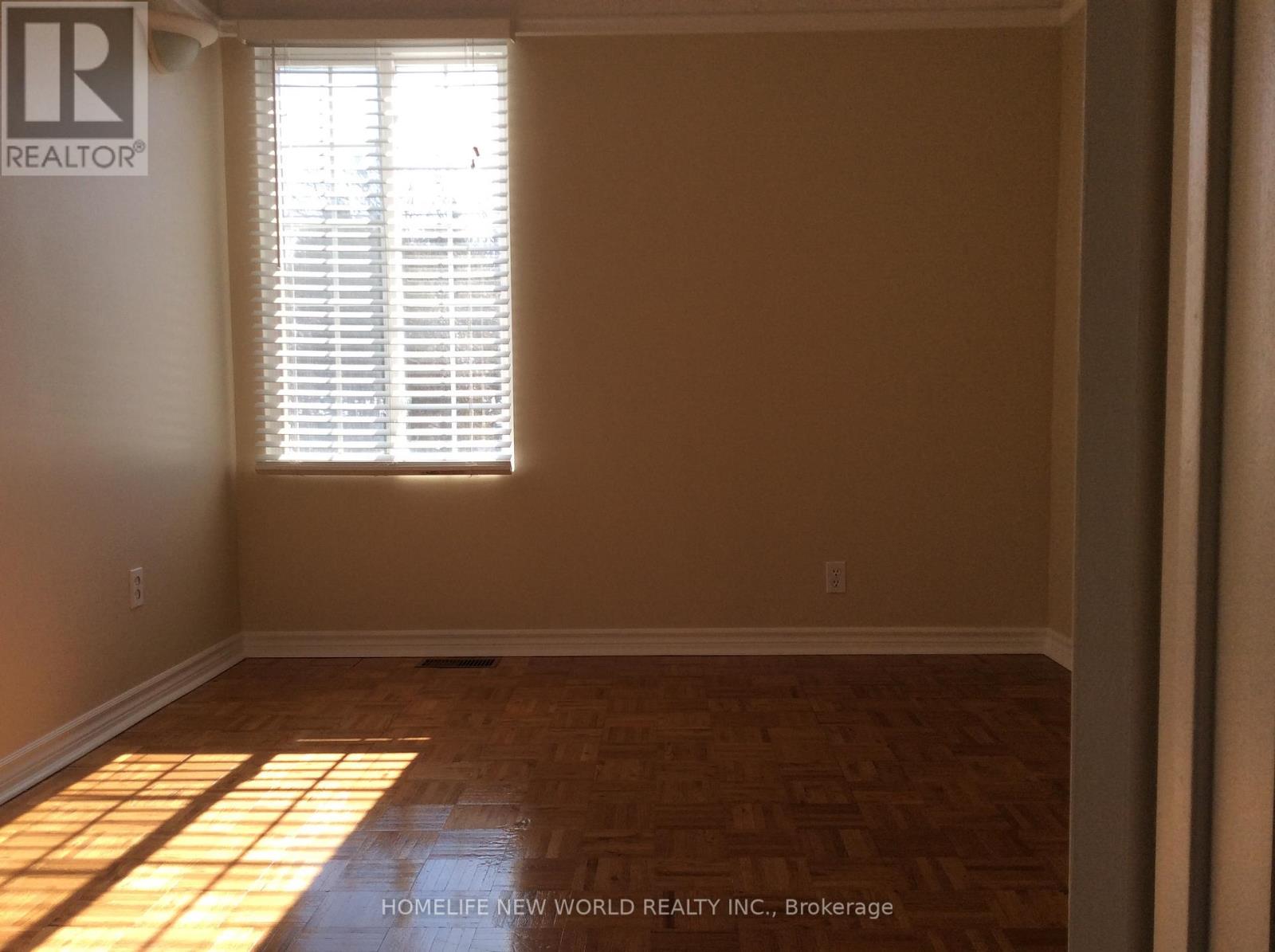 Unknown Address, ,    - Photo 4 - N12974094