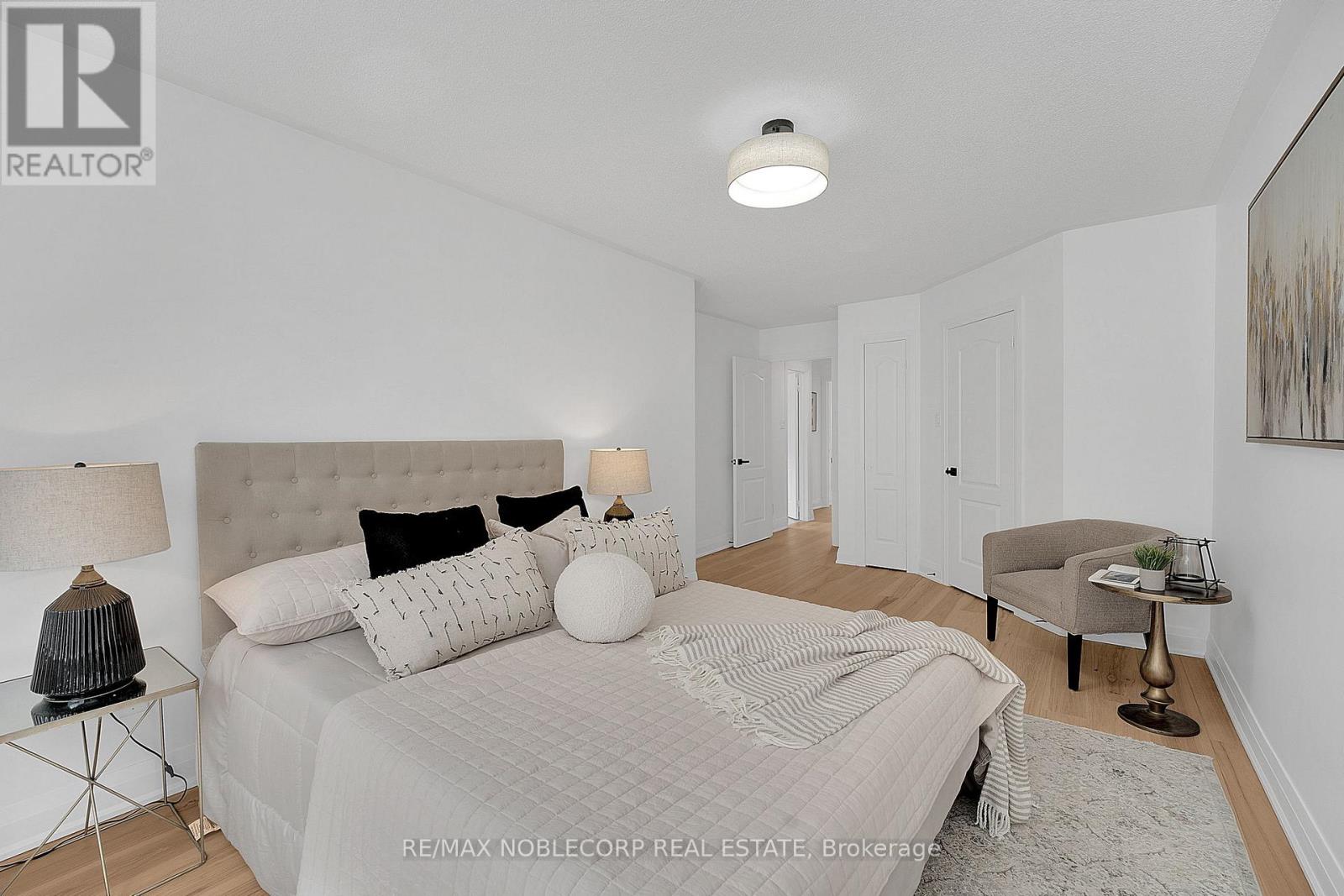 29 Mugford Road, Aurora, Ontario  L4G 7H4 - Photo 18 - N12974120