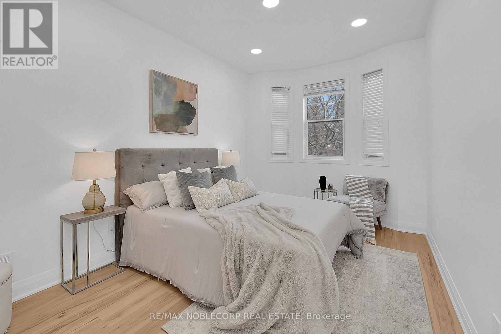 29 Mugford Road, Aurora, Ontario  L4G 7H4 - Photo 21 - N12974120