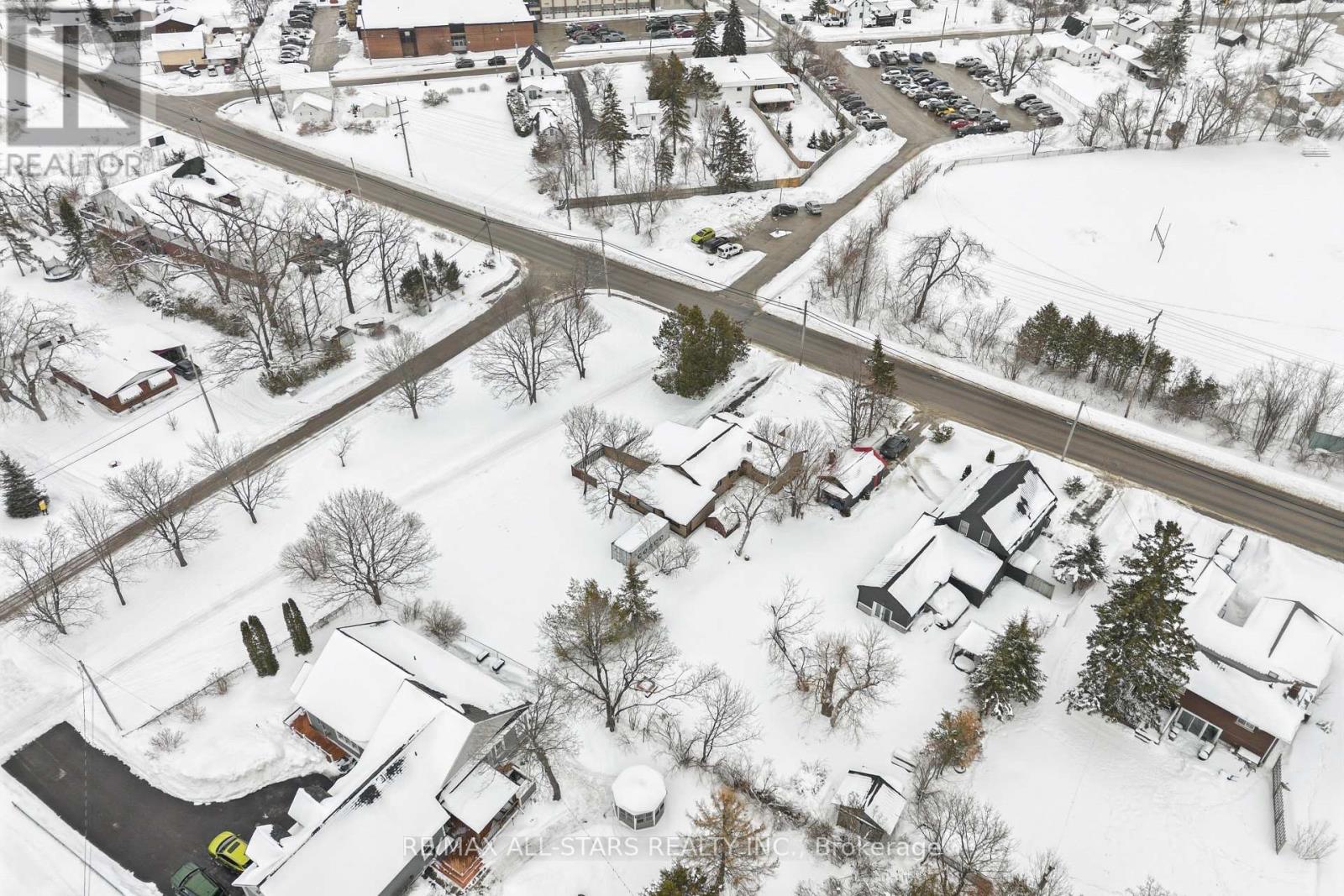 46 Helen Street, Kawartha Lakes, Ontario  K0M 1N0 - Photo 31 - X12823662