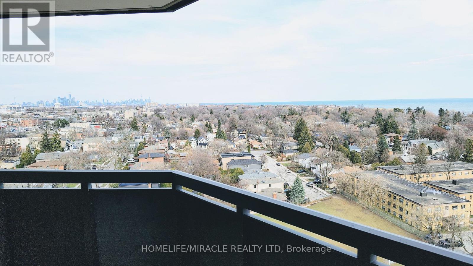 1512 - 3845 Lake Shore Boulevard W, Toronto, Ontario  M8W 4Y3 - Photo 11 - W12974112