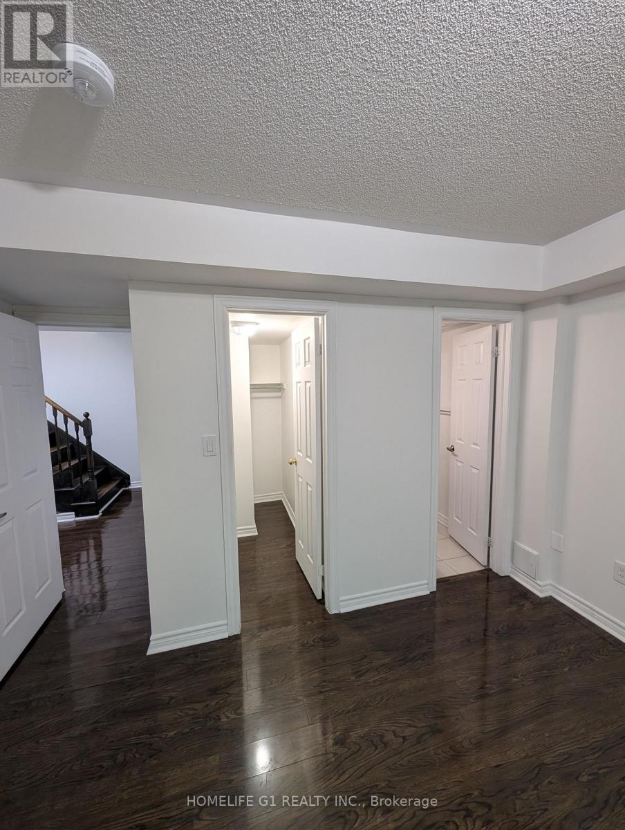 91 - 200 Veterans Drive, Brampton (Northwest Brampton), Ontario  L7A 4S6 - Photo 11 - W12974122