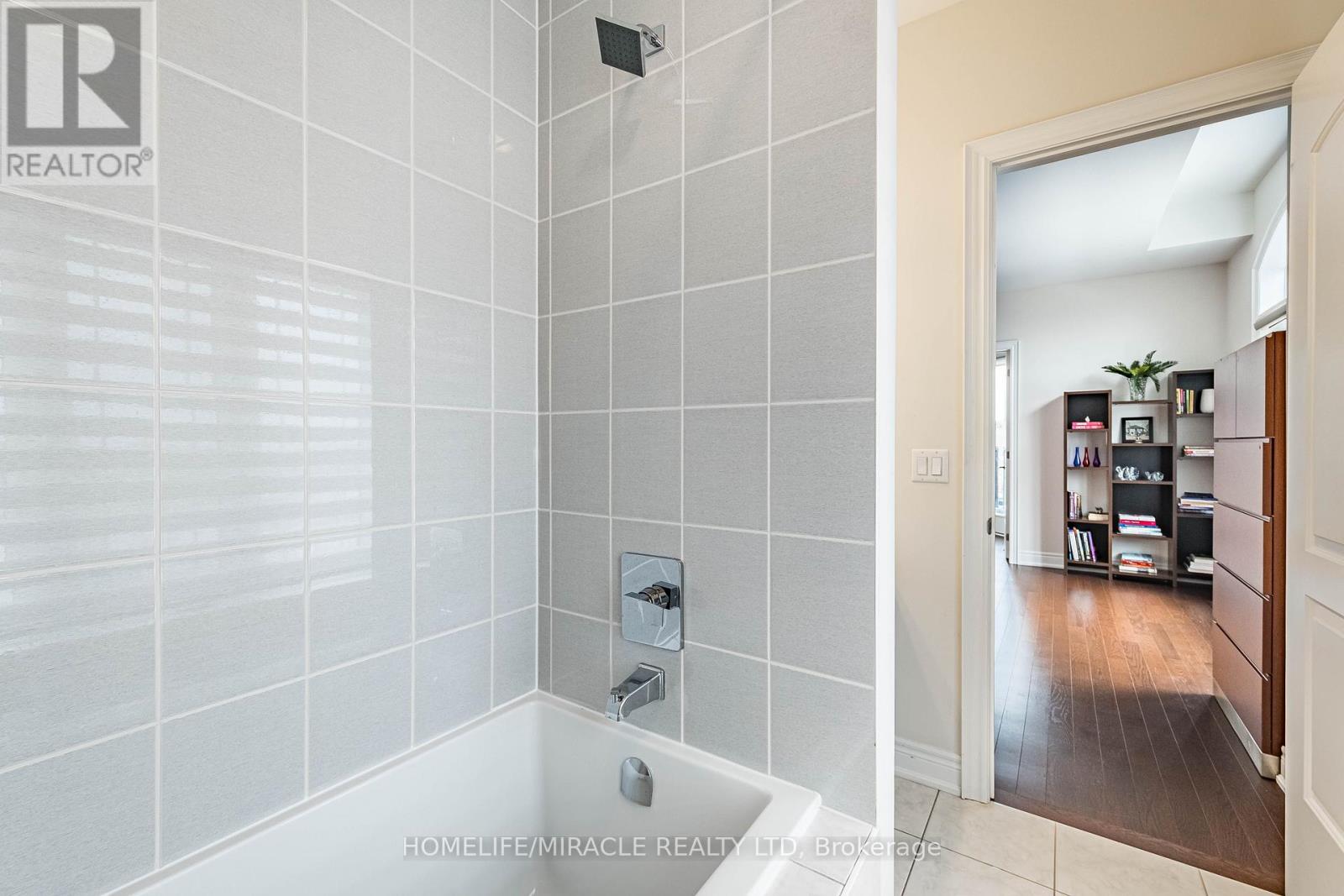 22 Longevity Road, Brampton, Ontario  L6X 5P3 - Photo 35 - W12974144