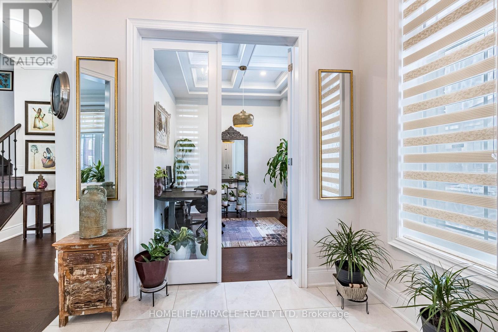 22 Longevity Road, Brampton, Ontario  L6X 5P3 - Photo 4 - W12974144