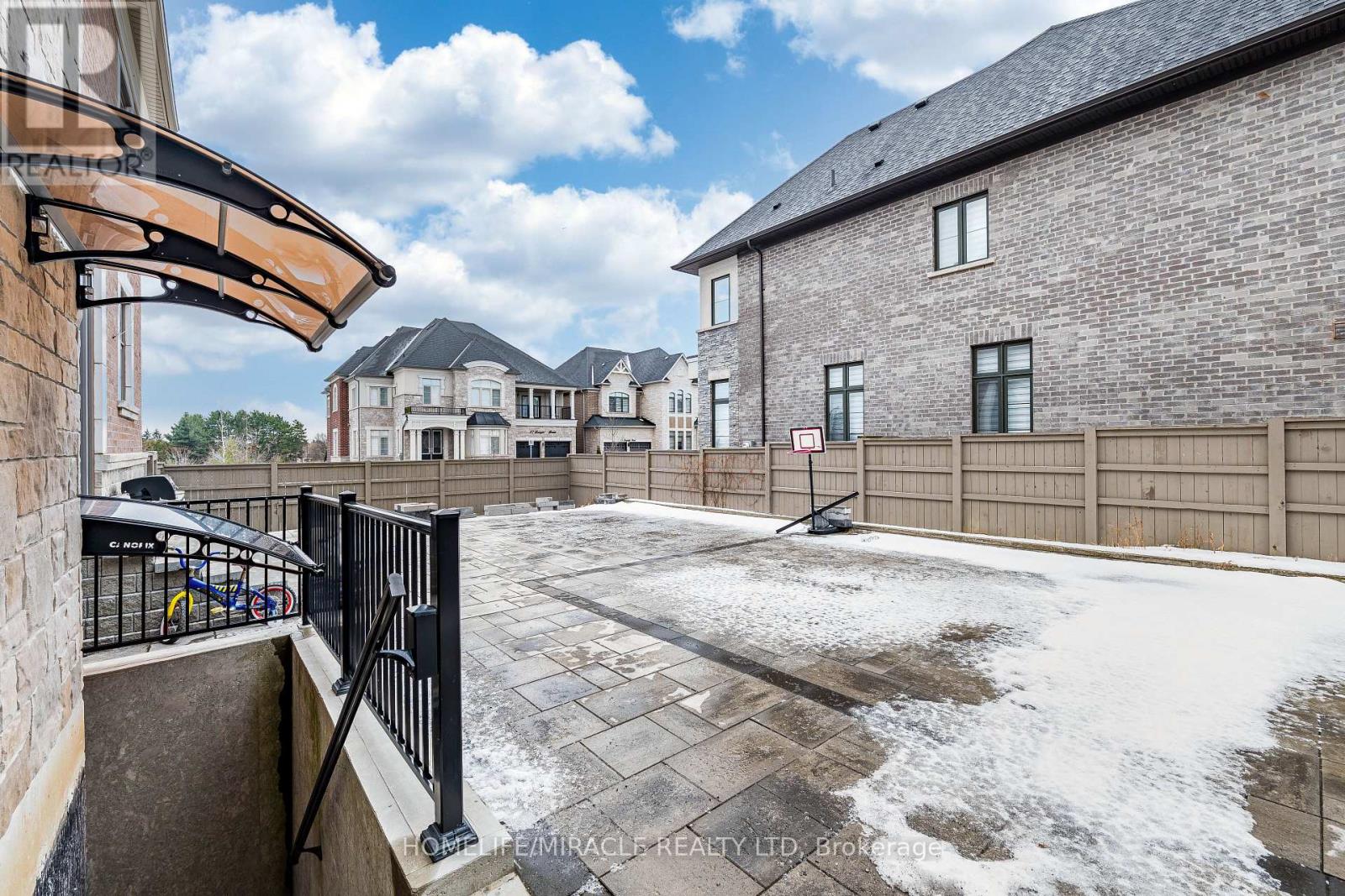 22 Longevity Road, Brampton, Ontario  L6X 5P3 - Photo 49 - W12974144