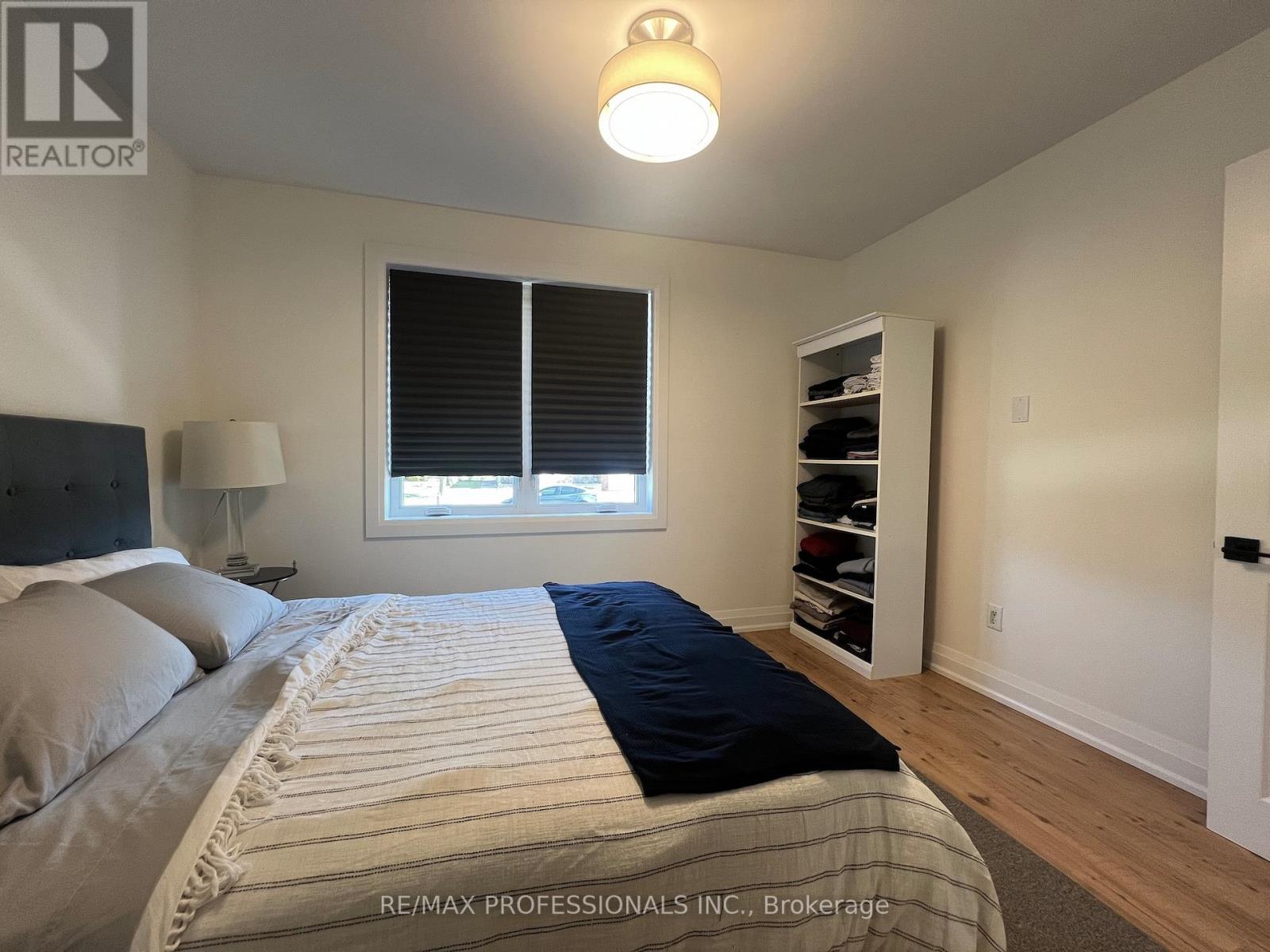 2504 Donnavale Drive, Mississauga, Ontario  L5A 2N1 - Photo 24 - W12974148