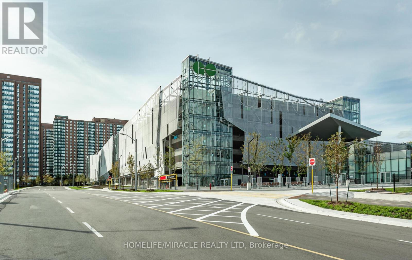 811 - 325 Webb Drive, Mississauga (City Centre), Ontario  L4T 2J7 - Photo 21 - W12974160