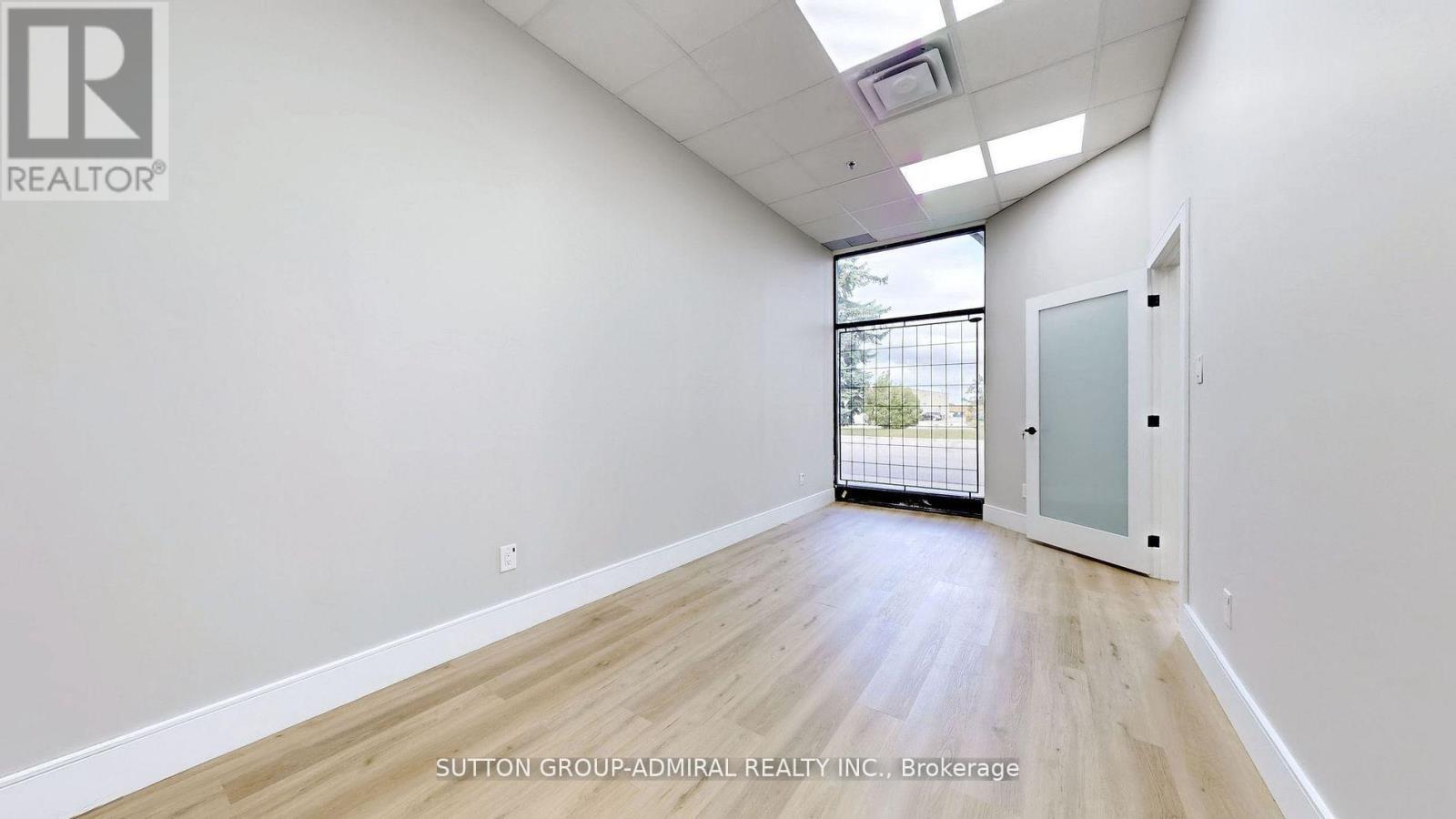 18 And 19 - 800 Petrolia Road, Toronto, Ontario  M3J 3K4 - Photo 16 - W12974164