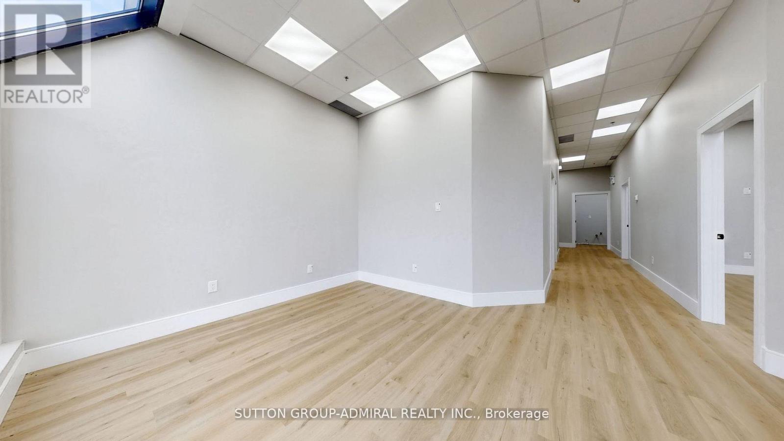 18 And 19 - 800 Petrolia Road, Toronto, Ontario  M3J 3K4 - Photo 17 - W12974164